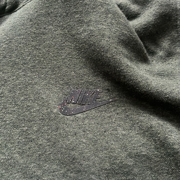 Green Nike Hoodie - Picture 2 of 3